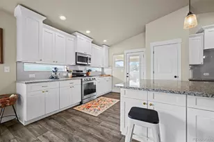 5545 Drake Way, Longmont, CO 80504 - Photo 13
