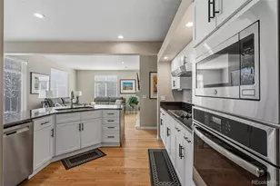 9282 Lark Sparrow Dr, Highlands Ranch, CO 80126 - Photo 11