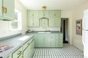 1580 Dallas St, Aurora, CO 80010 - Photo 7