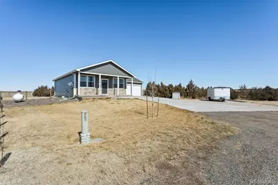1434 4th Court, Deer Trail, CO 80105 - Photo 3