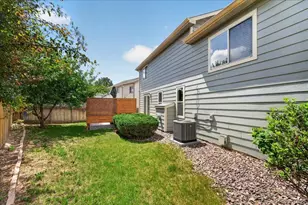 19721 E Stanford Dr, Centennial, CO 80015 - Photo 25