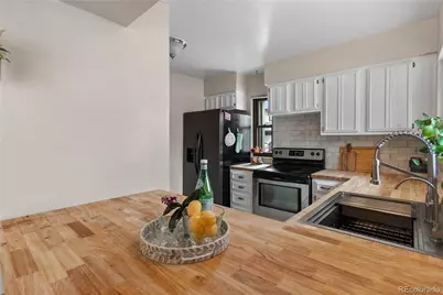 10372 W Florida Avenue #A, Lakewood, CO 80232 - Photo 9