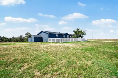 40945 Topaz Drive, Deer Trail, CO 80105 - Photo 5