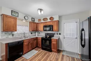 16102 E Radcliff Pl, Aurora, CO 80015 - Photo 19