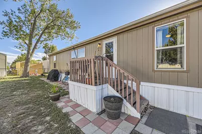 17486 E Buchanan Place, Aurora, CO 80011 - Photo 9