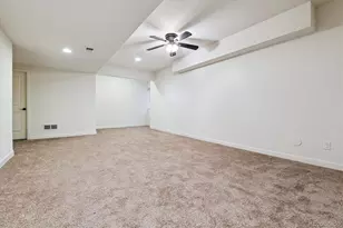 9467 E 52nd Ave, Denver, CO 80238 - Photo 23