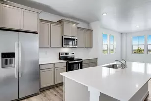 323 N Bersshine St, Watkins, CO 80137 - Photo 3