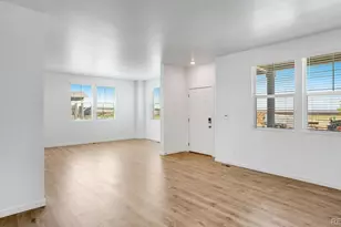 323 N Bersshine St, Watkins, CO 80137 - Photo 7