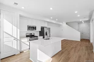 24101 E 30th Pl, Aurora, CO 80019 - Photo 3