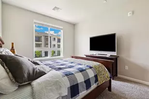 6153 N Ceylon St, Denver, CO 80249 - Photo 9