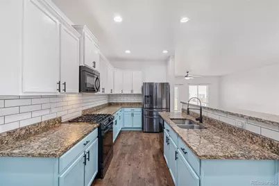 401 Vista Boulevard, Lochbuie, CO 80603 - Photo 3