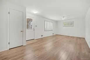 6644 S Penrose Ct, Centennial, CO 80121 - Photo 3