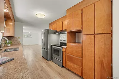 6644 S Penrose Court, Centennial, CO 80121 - Photo 5