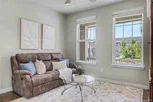 8826 S Yakima Ct, Aurora, CO 80016 - Photo 11
