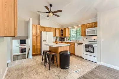 3686 S Yampa Way, Aurora, CO 80013 - Photo 7