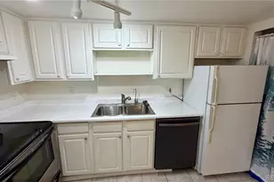 9725 E Harvard Ave, Denver, CO 80231 - Photo 5