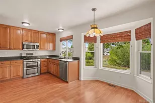 21623 E Powers Circle, Aurora, CO 80015 - Photo 5