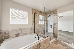 9763 W Hinsdale Ln, Littleton, CO 80128 - Photo 19