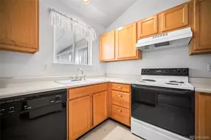 2871 Elaine Dr, Broomfield, CO 80020 - Photo 5