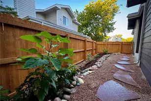 812 Brookside Dr, Longmont, CO 80504 - Photo 29