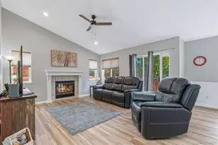 812 Brookside Dr, Longmont, CO 80504 - Photo 7
