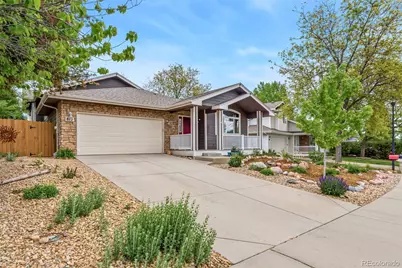 812 Brookside Drive, Longmont, CO 80504 - Photo 3