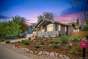 812 Brookside Dr, Longmont, CO 80504 - Photo 1
