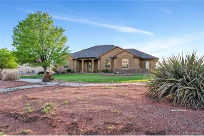 581 S Seaside Drive, Pueblo, CO 81007 - Photo 1