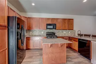 13604 Garfield St, Thornton, CO 80602 - Photo 11