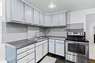 576 S Grant Street, Denver, CO 80209 - Photo 23