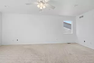 20228 Andrews Pl, Denver, CO 80249 - Photo 21