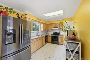 2516 Lanyon Dr, Longmont, CO 80503 - Photo 5
