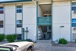 2150 S Vaughn Way, Aurora, CO 80014 - Photo 27