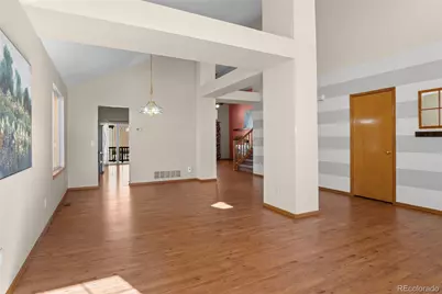 19071 E Chenango Circle, Aurora, CO 80015 - Photo 5