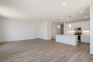 1730 S Gold Bug Wy, Aurora, CO 80018 - Photo 5