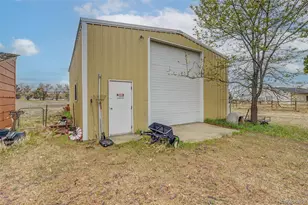 12230 Levi Cir, Henderson, CO 80640 - Photo 33