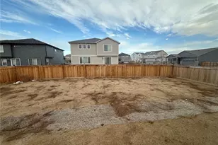 9050 Pitkin St, Commerce City, CO 80022 - Photo 11