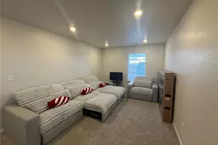 9050 Pitkin St, Commerce City, CO 80022 - Photo 17