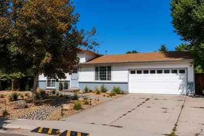 3058 S Jasper Way, Aurora, CO 80013 - Photo 3
