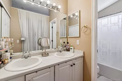 9248 E Louisiana Place, Denver, CO 80247 - Photo 21