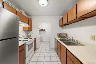 8910 Fox Dr, Thornton, CO 80260 - Photo 11