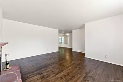 8035 E Jefferson Place, Denver, CO 80237 - Photo 5