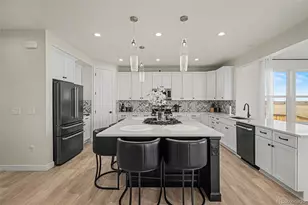 9828 Danube Ct, Commerce City, CO 80022 - Photo 11