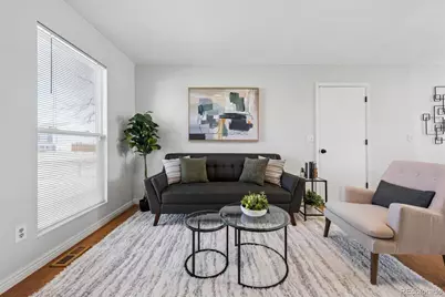 19682 E Batavia Drive, Aurora, CO 80011 - Photo 3