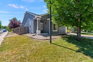 20290 E Red Fox Ln, Centennial, CO 80015 - Photo 5