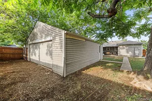 965 S Eliot St, Denver, CO 80219 - Photo 23