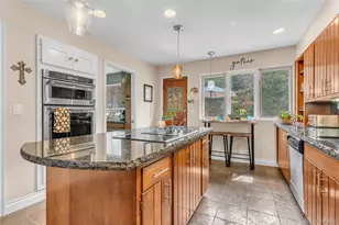 7815 Red Rock Cir, Larkspur, CO 80118 - Photo 17