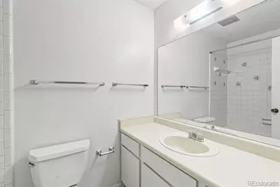 2380 E Geddes Avenue #B, Centennial, CO 80122 - Photo 15