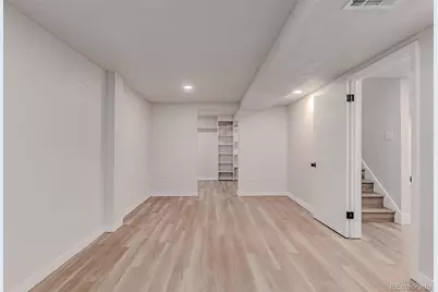 531 Nome Street, Aurora, CO 80010 - Photo 27