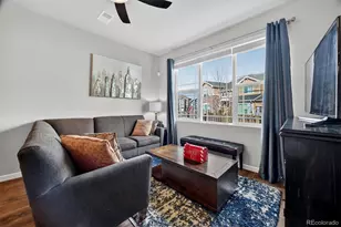 1853 S Buchanan Cir, Aurora, CO 80018 - Photo 11